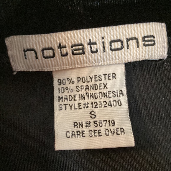 Black velvet jacket Sz S - Picture 2 of 2